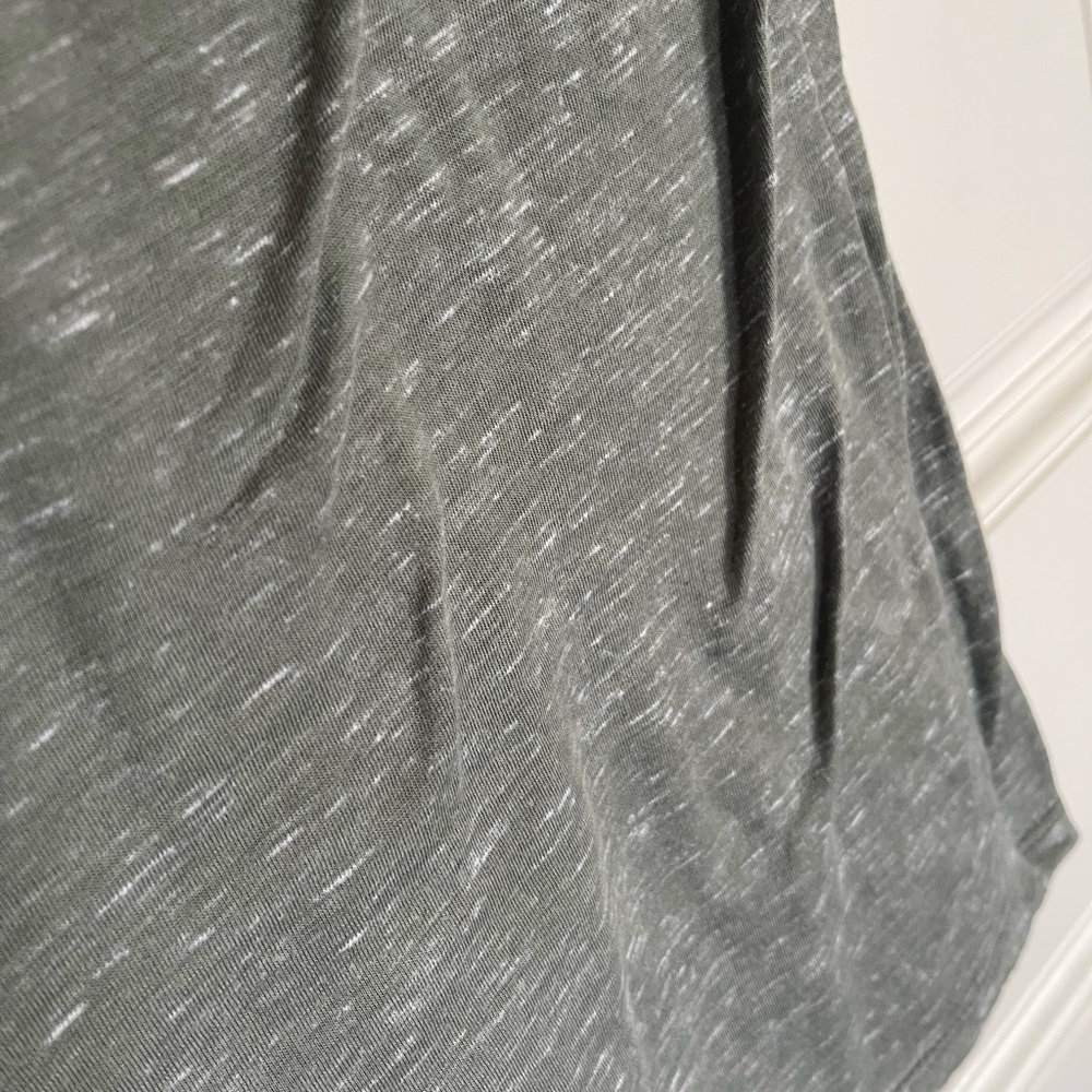 Tshirt - Picture 4 of 4